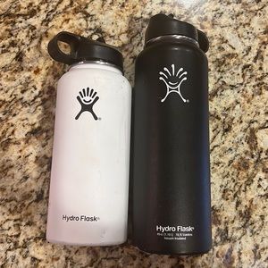 2 Hydro Flasks